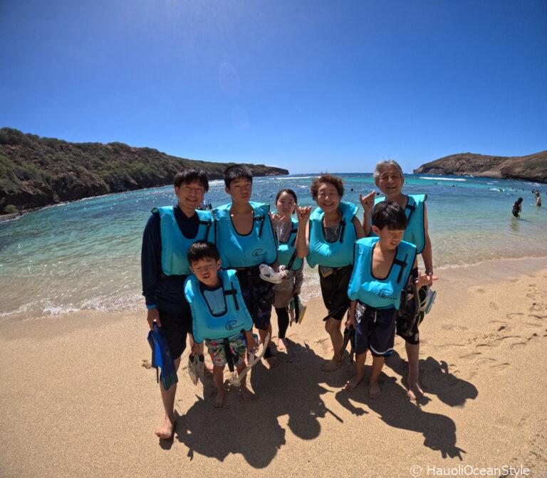 Read more about the article 家族3世代でハワイ旅行!貸切で行くハナウマ湾シュノーケリングツアー!