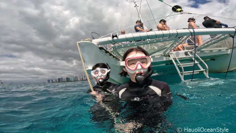 Read more about the article ウミガメ遭遇率100%継続中!ワイキキ沖ウミガメシュノーケリング!