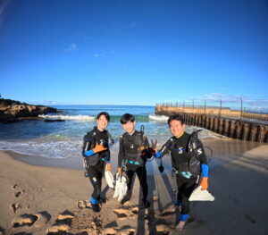 Read more about the article オアフ島No.1 の透明度を誇る西オアフの海で体験ダイビング！